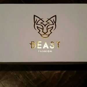 Beast 'Carter' flats